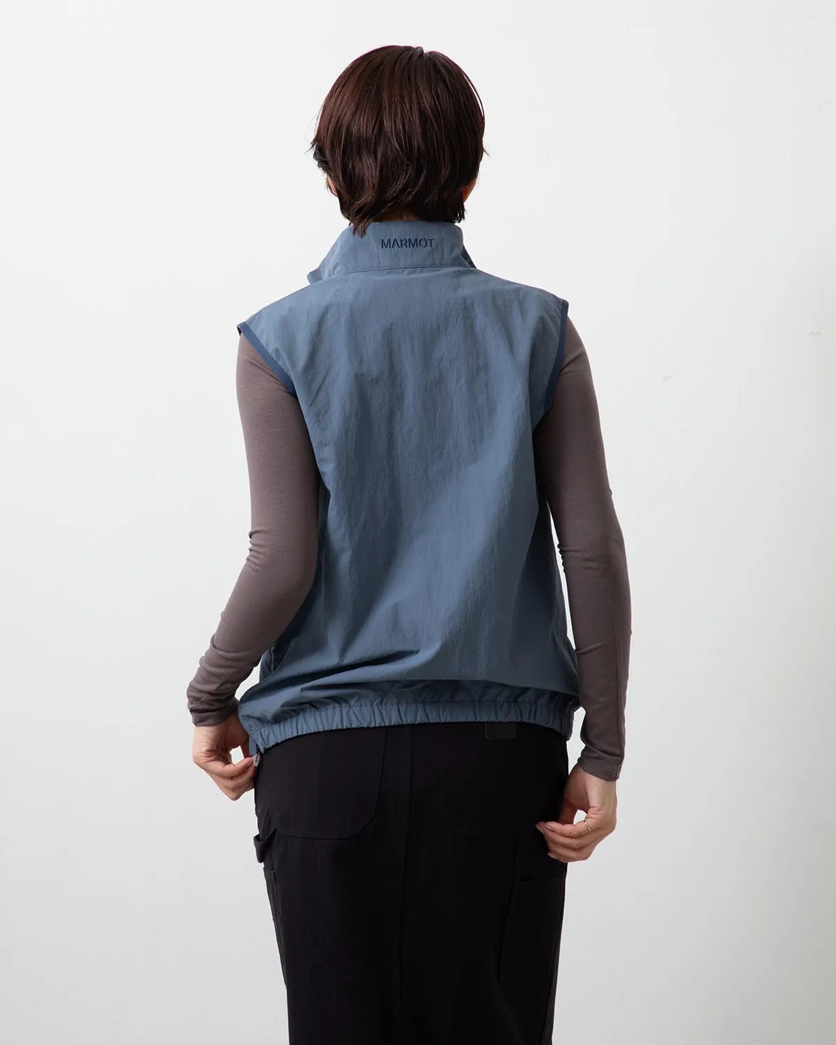 CURVE STITCH NYLON VEST